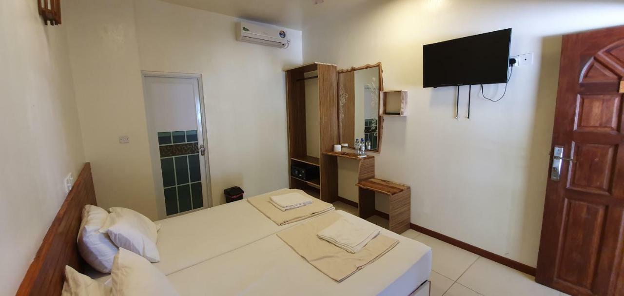 Surf Deck Hotell Thulusdhoo Eksteriør bilde