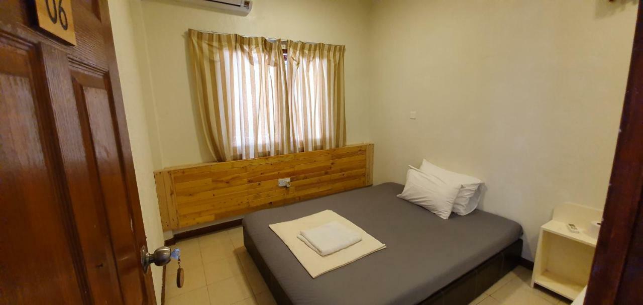 Surf Deck Hotell Thulusdhoo Eksteriør bilde